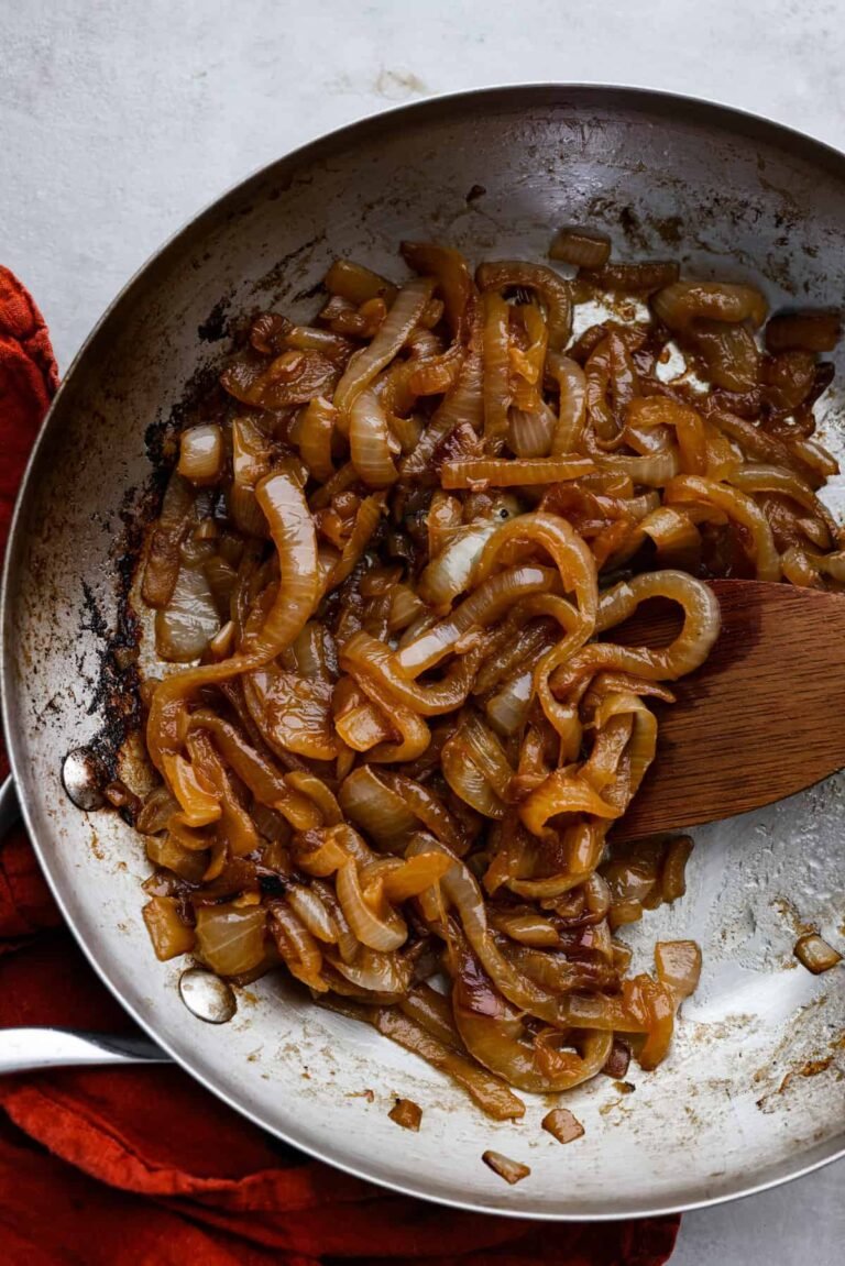 How to Make Caramelized Onions