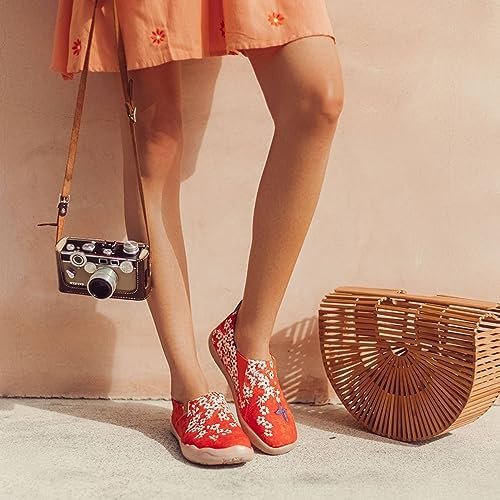 UIN Women's Fashion Floral Art Sneaker Painted Canvas Slip-On Ladies Travel Shoes