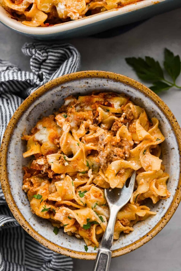 Sour Cream Noodle Bake | The Recipe Critic