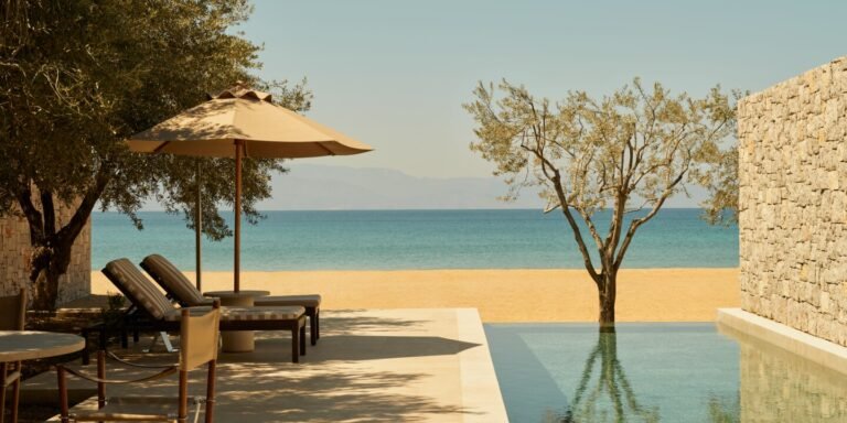 The 15 Best Hotels and Resorts in Greece