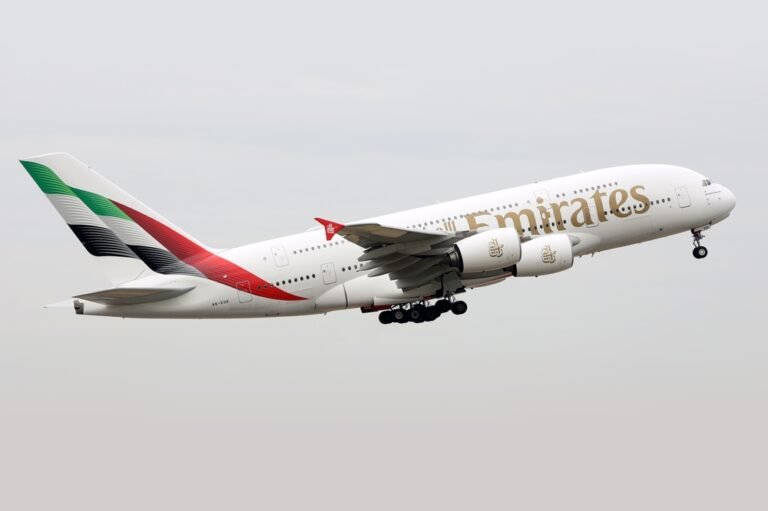 Emirates to hold cabin crew recruitment drive in Singapore on 16 July 2024