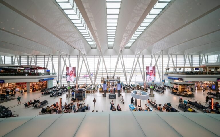 Budapest Airport reconnects to Lyon with easyJet Budapest Airport reconnects to Lyon with easyJet