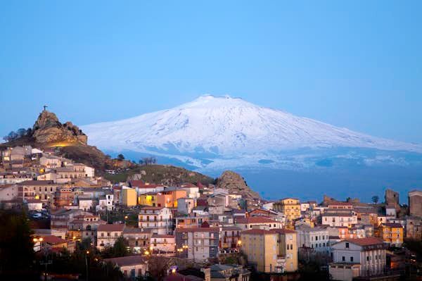 How to hike Mount Etna