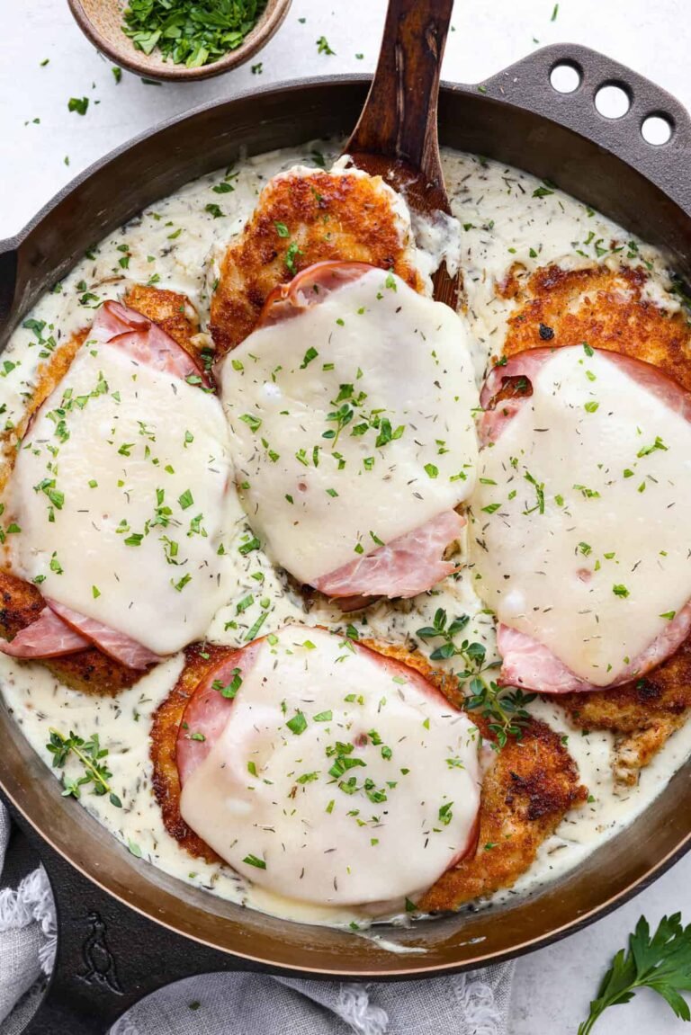 Skillet Chicken Cordon Bleu | The Recipe Critic