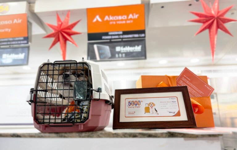 Akasa Air’s pet-friendly service, celebrates 5000th pet in air