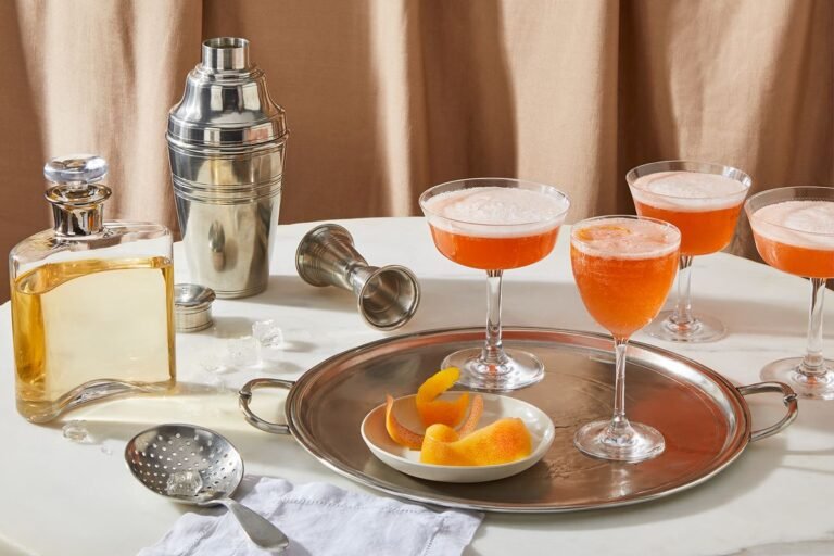 We Asked Coolest People We Know For Their Holiday Hosting Hacks We Asked Coolest People We Know For Their Holiday Hosting Hacks