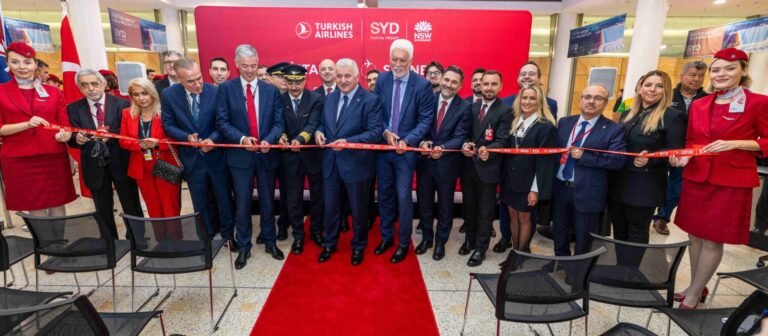 Turkish Airlines debuts in Sydney with the arrival of its longest-ever flight Turkish Airlines debuts in Sydney with the arrival of its longest-ever flight