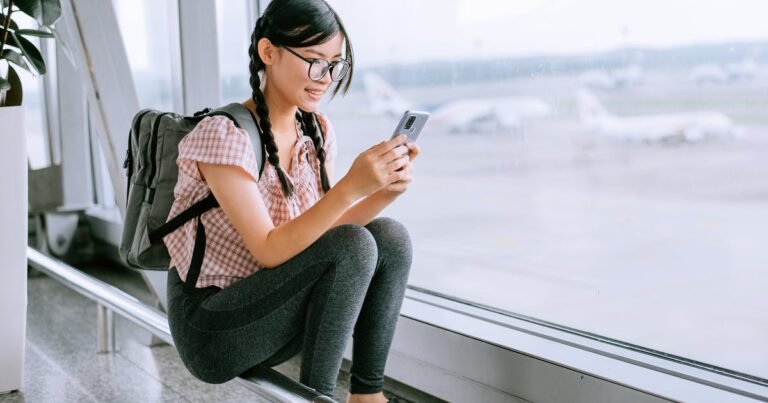 Is It Actually Dangerous To Wear Leggings On A Flight? Is It Actually Dangerous To Wear Leggings On A Flight?