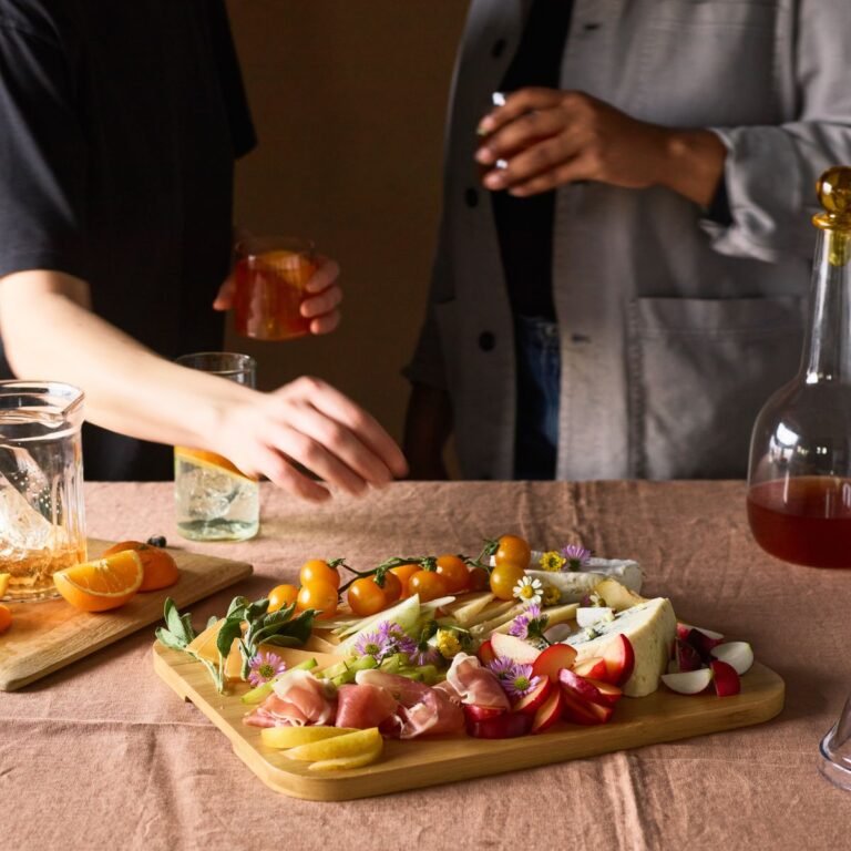 Best Ice Breaker Tips for Your Next Dinner Party