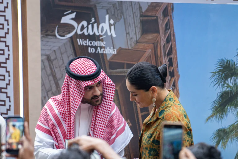 Kareena Kapoor Khan Lights Up the Spectacular Saudi Showcase in Mumbai Kareena Kapoor Khan Lights Up the Spectacular Saudi Showcase in Mumbai